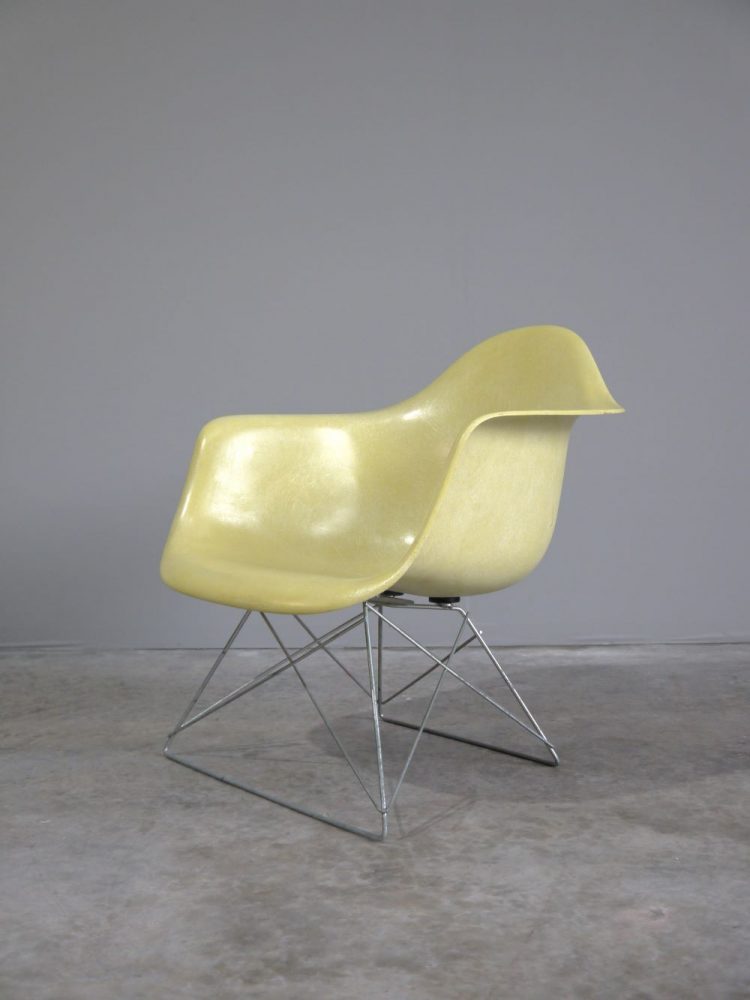 Charles and Ray Eames – Rare Original Herman Miller LAR Chair