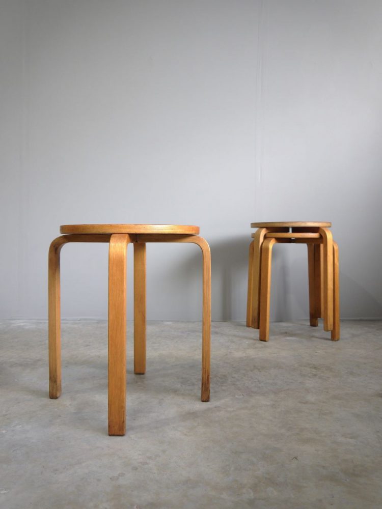 Frosta – Bentwood Stacking Stools