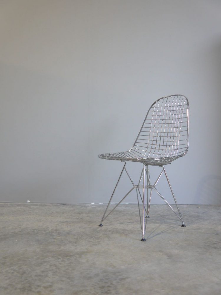 Charles and Ray Eames – DKR Wire Chair