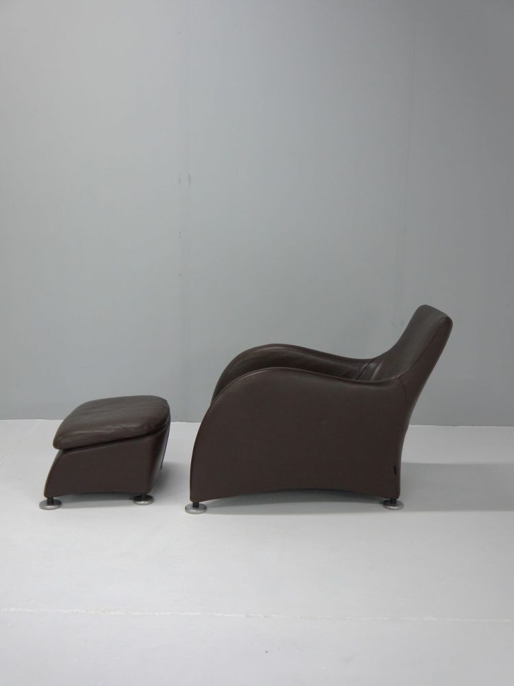 Gerad Van De Berg – Loge Chair and Ottoman for Montis