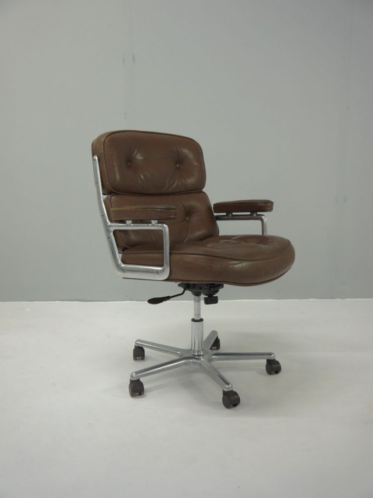 Charles and Ray Eames – Vintage USA edition Time Life Lobby Chair for Herman Miller
