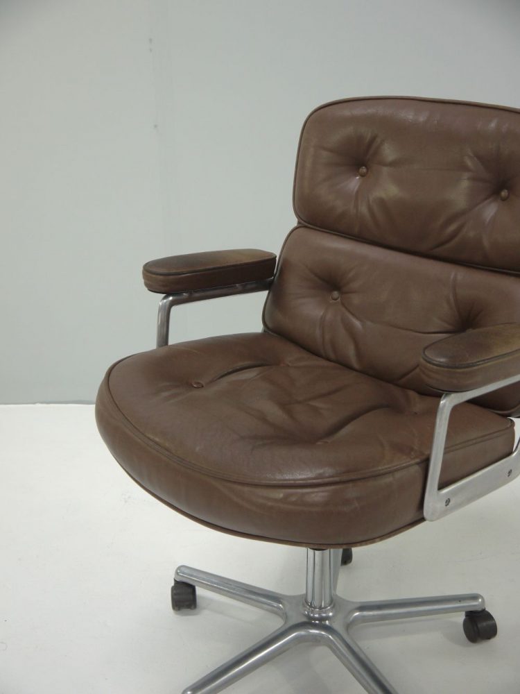 Charles and Ray Eames – Vintage USA edition Time Life Lobby Chair for Herman Miller