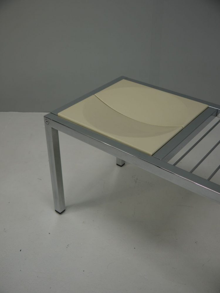 Frank Wardle – Coffee Table with Magazine Rack for VONO