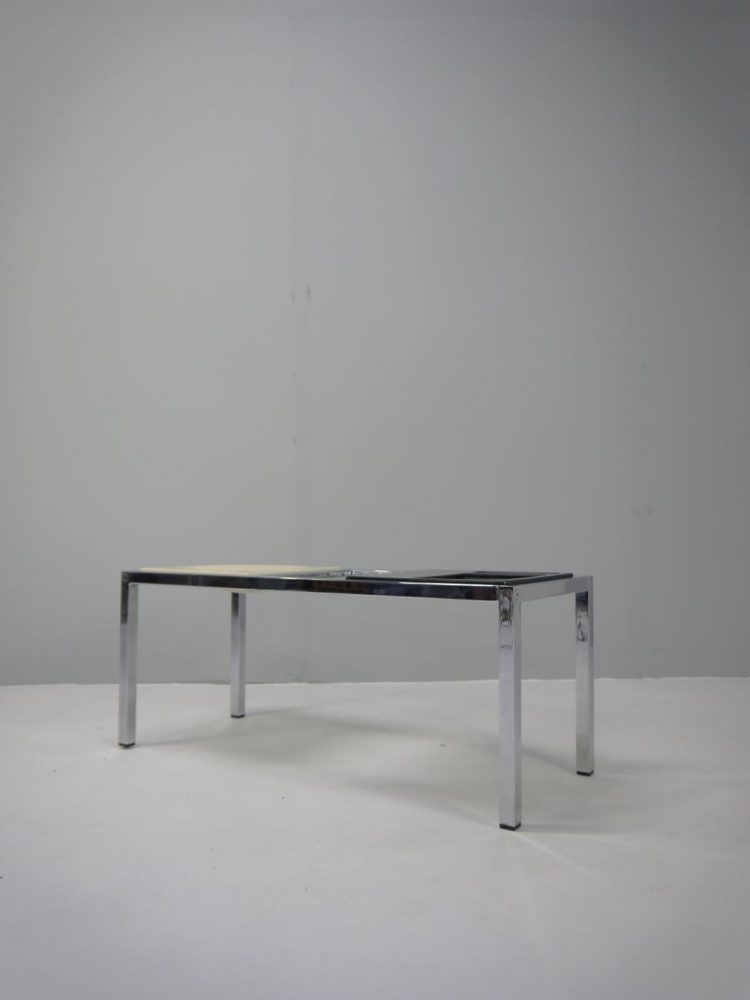 Frank Wardle – Coffee Table with Magazine Rack for VONO