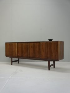 E W Bach – Rosewood Credenza for Sejling Skabe