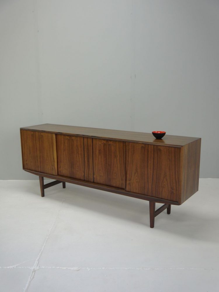 E W Bach – Rosewood Credenza for Sejling Skabe