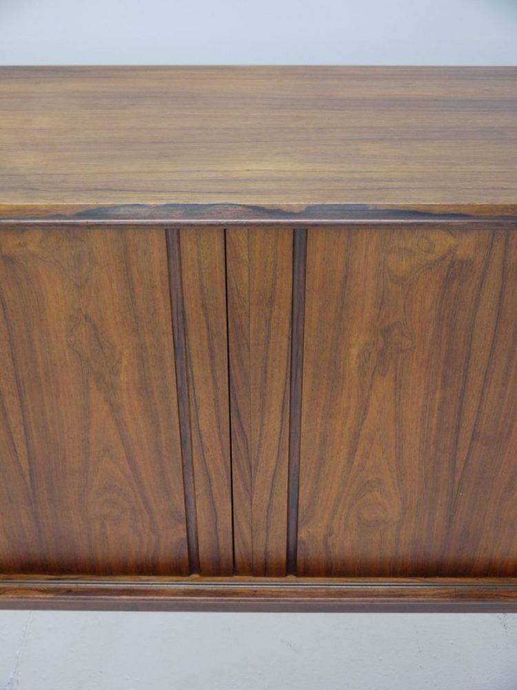 E W Bach – Rosewood Credenza for Sejling Skabe