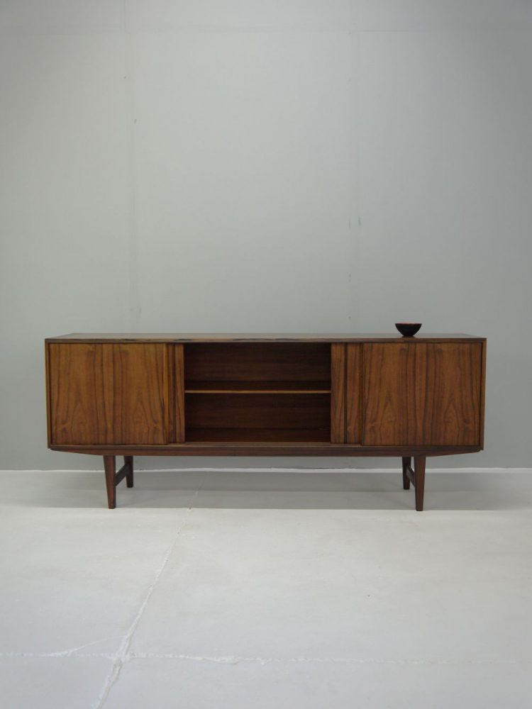 E W Bach – Rosewood Credenza for Sejling Skabe