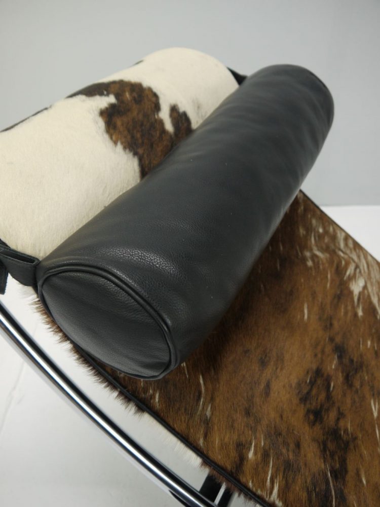 Charlotte Perriand, Le Corbusier & Pierre Jeanerret – LC4 in Cowhide for Cassina