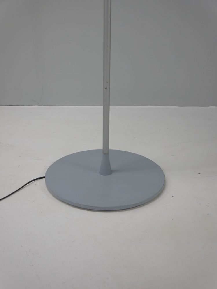 Jasper Morrison – Flos Glo Ball Lamp Model F3