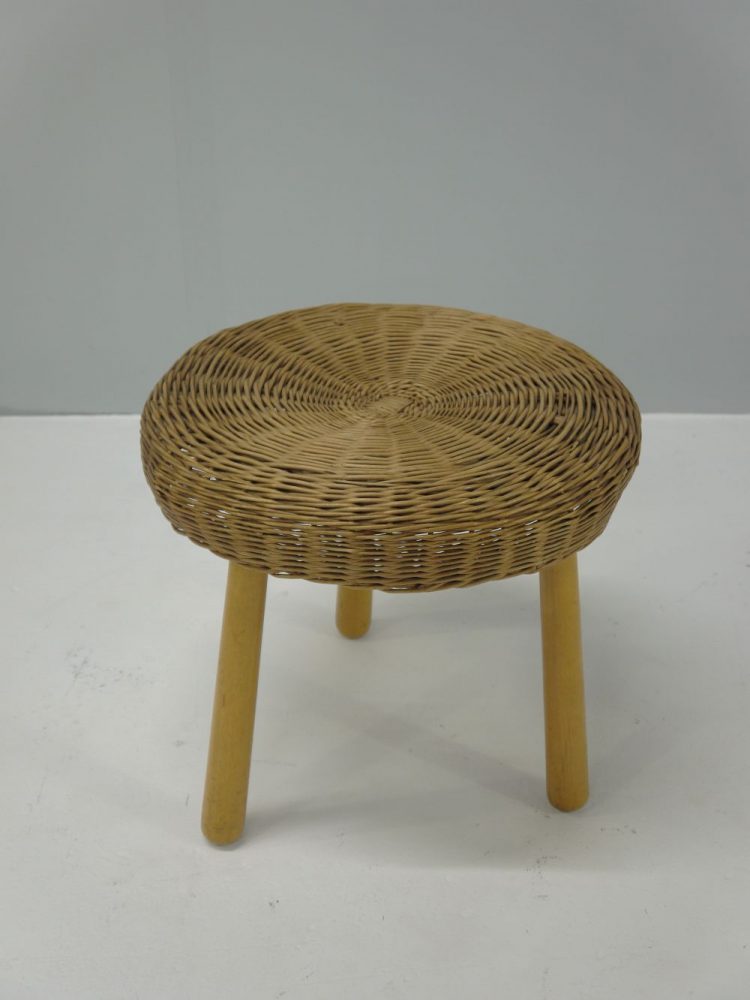 Tony Paul – Wicker Stool