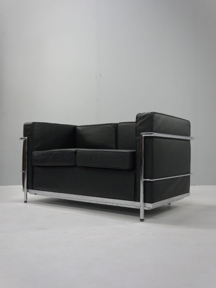 Le Corbusier – LC2 Two Seat Sofa