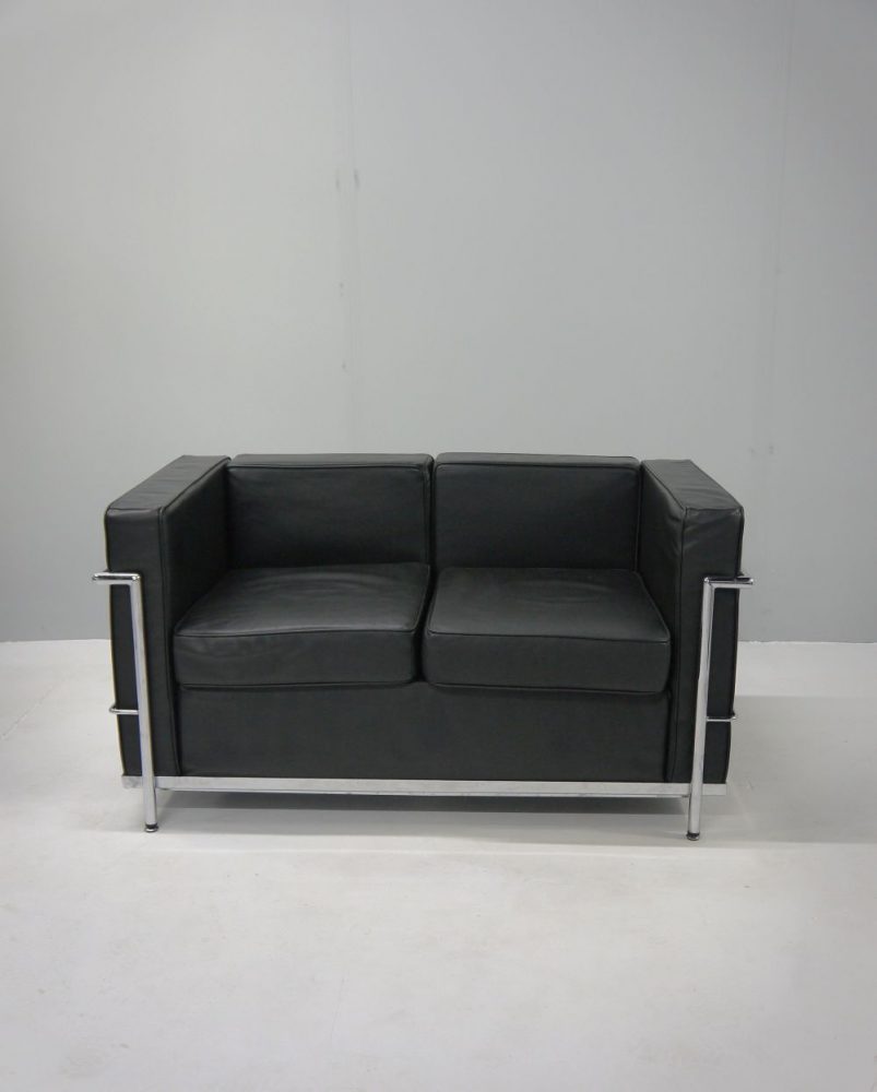 Le Corbusier – LC2 Two Seat Sofa