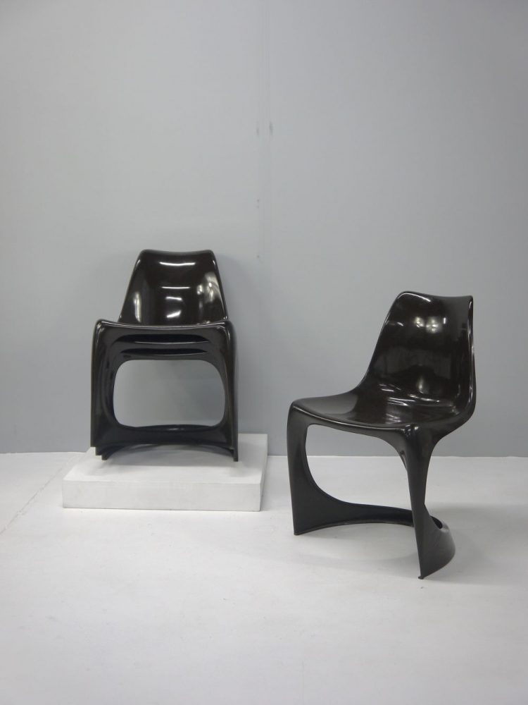 Steen Ostergaard – Cantilever Chairs for Cado