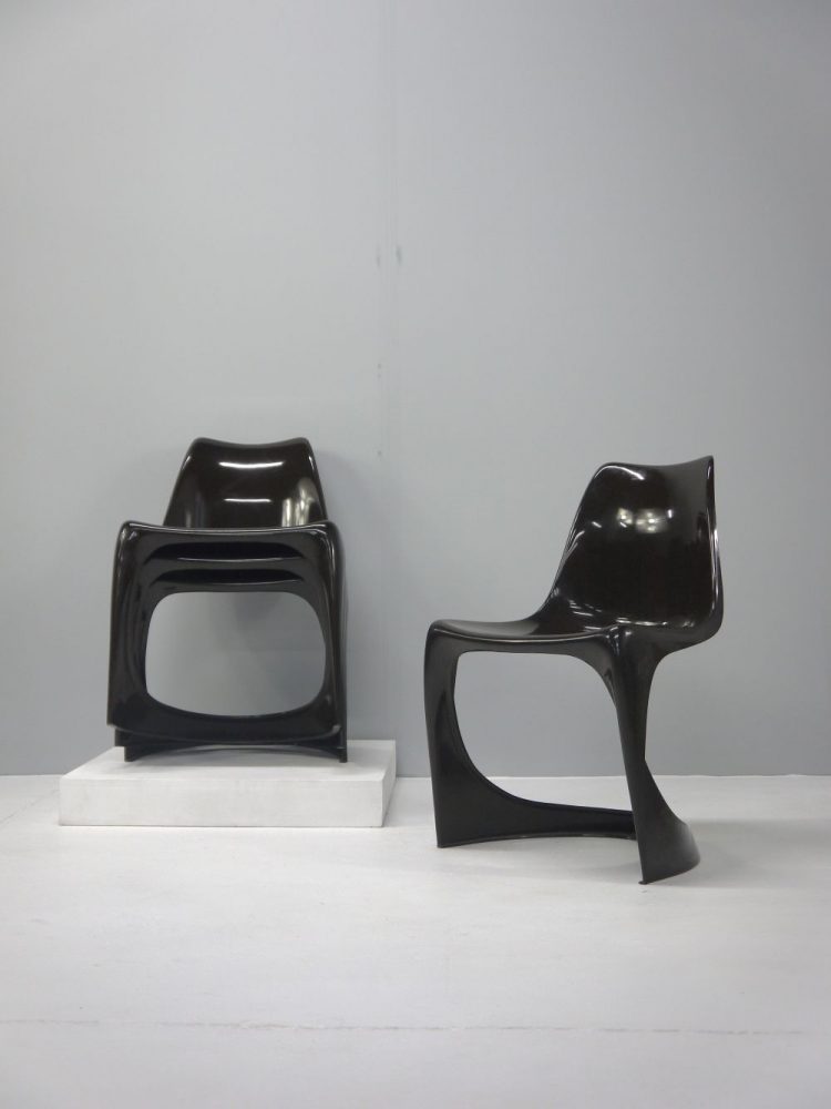 Steen Ostergaard – Cantilever Chairs for Cado