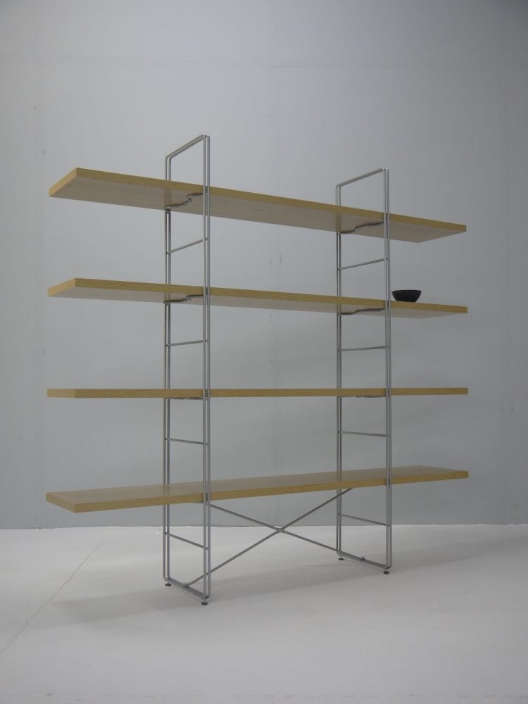 Niels Gammalgaard – Enetri Shelves