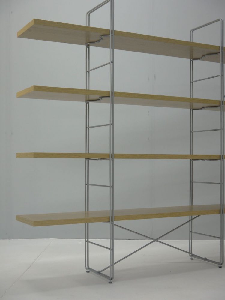 Niels Gammalgaard – Enetri Shelves