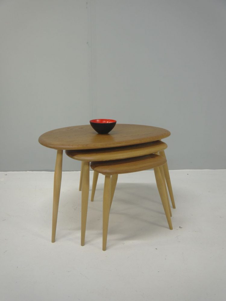 Lucian Ercolani – Set of Elm Pebble Tables