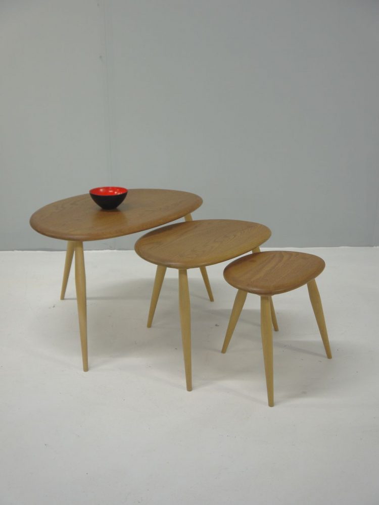 Lucian Ercolani – Set of Elm Pebble Tables