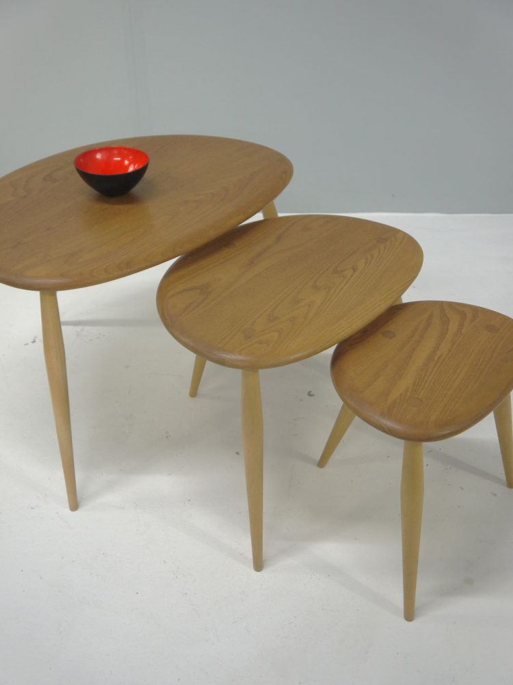 Lucian Ercolani – Set of Elm Pebble Tables