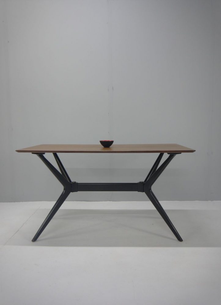 GPlan – Rare ‘Helicopter’ Table for Librenza