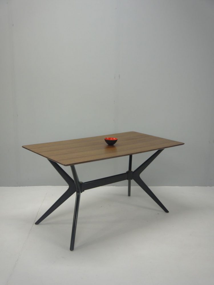 GPlan – Rare ‘Helicopter’ Table for Librenza