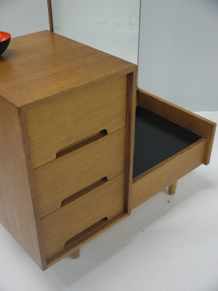 John and Sylvia Reid – ‘C’ Range Oak Dresser for Stag Furniture