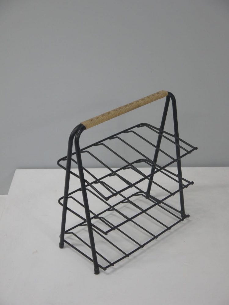 Desmond Sawyer – Wine Rack England