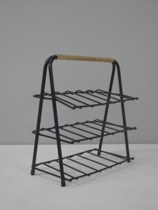 Desmond Sawyer – Wine Rack England