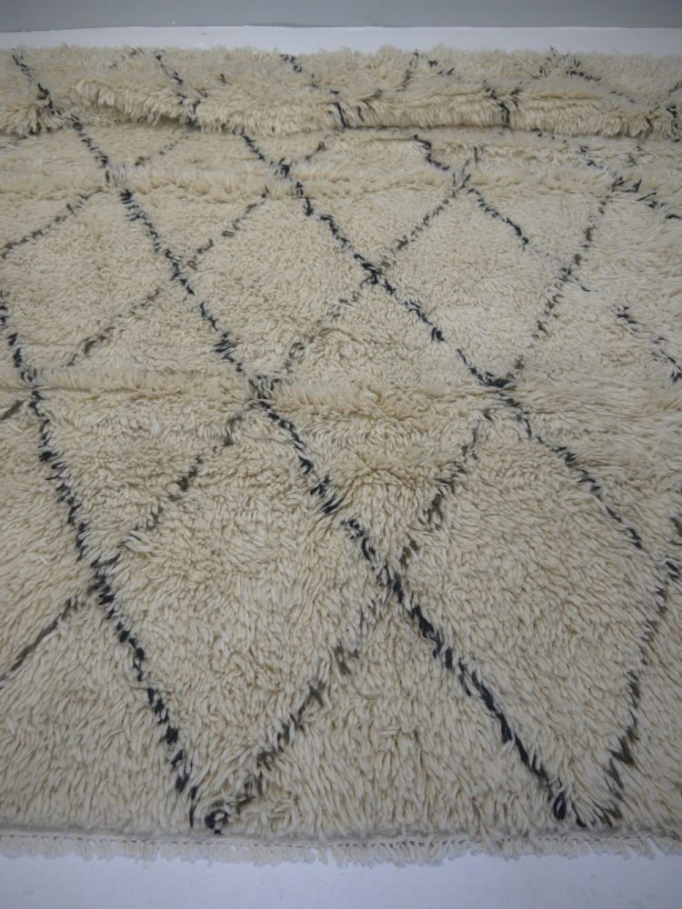 Moroccan – Amala Flokati Berber Rug