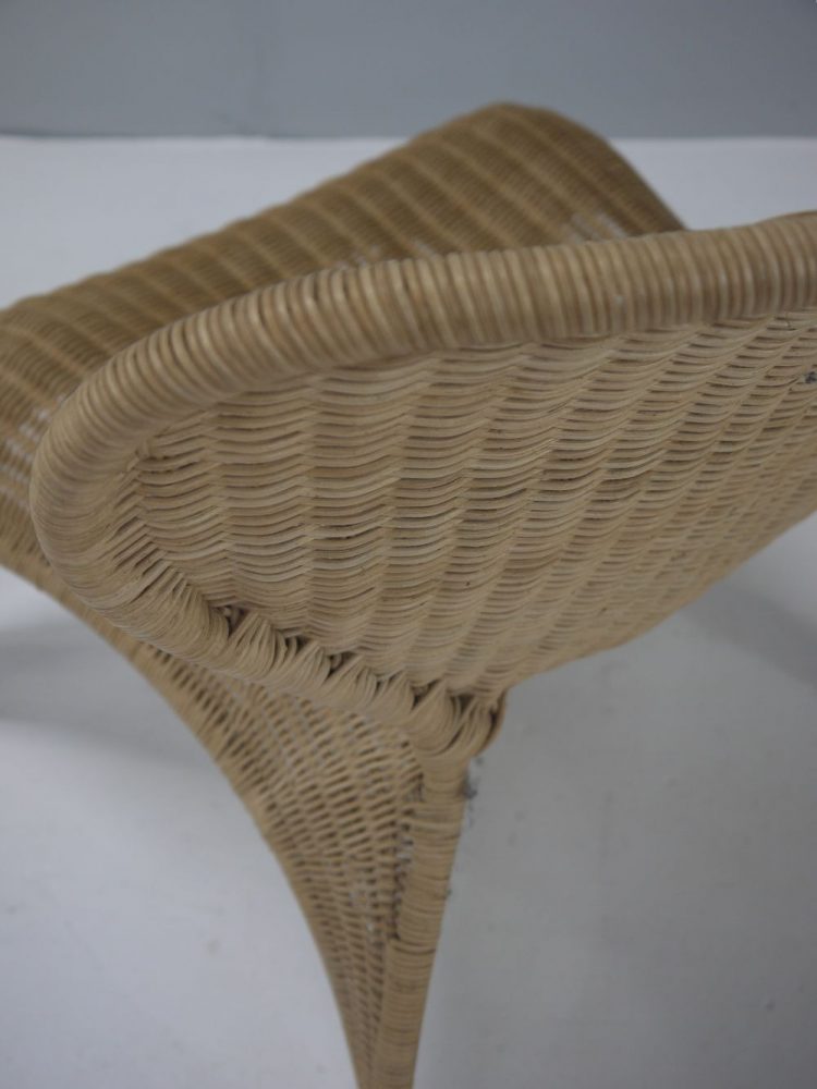 Ikea – Vintage Wicker Lounge Chair