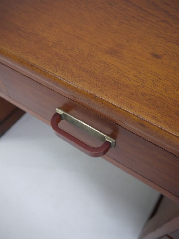 Bauhaus – Executive Desk