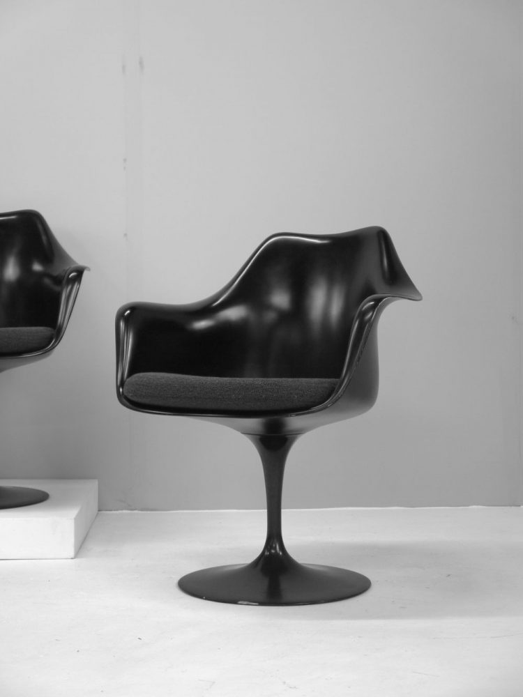 Eero Saarinen – Tulip Armchair for Knoll USA