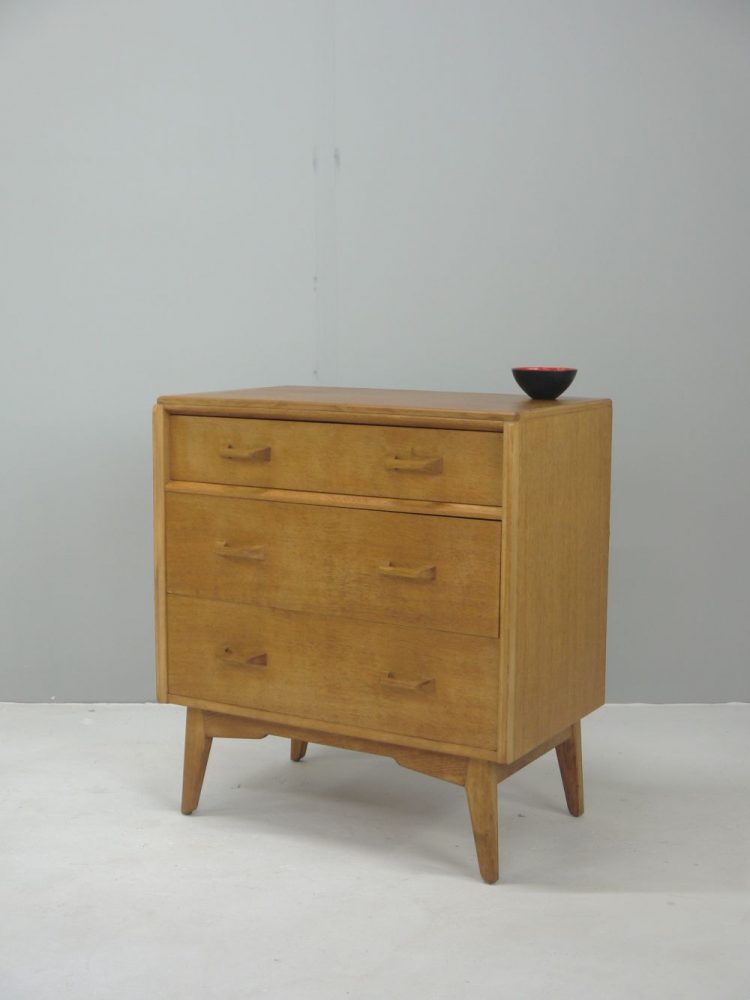 Brandon – Solid Oak Three Drawer Chest