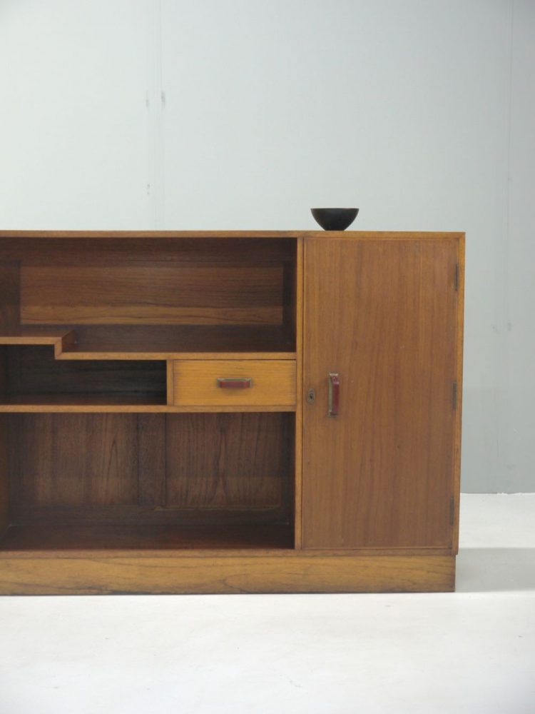 Bauhaus – Bookcase Cabinet