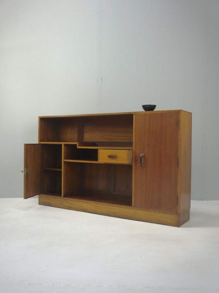 Bauhaus – Bookcase Cabinet