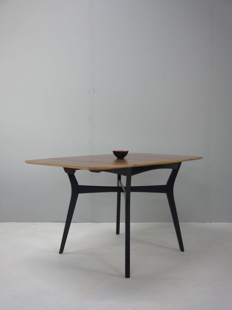 VB Wilkins – Extending Librenza Tola Drop Leaf Table for Egomme