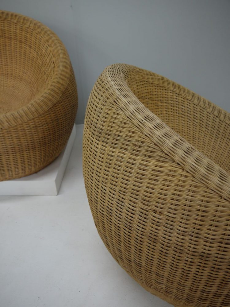Isamu Kenmochi – Japanese Cane Pod Chair