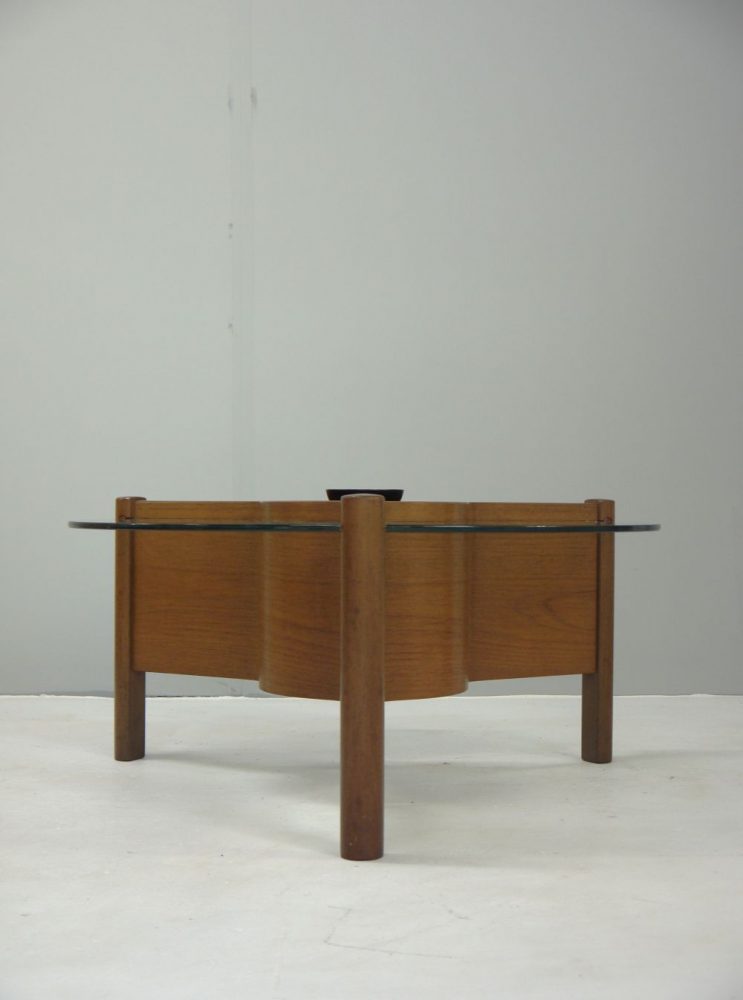 Nathan – Thermo Form Coffee Table