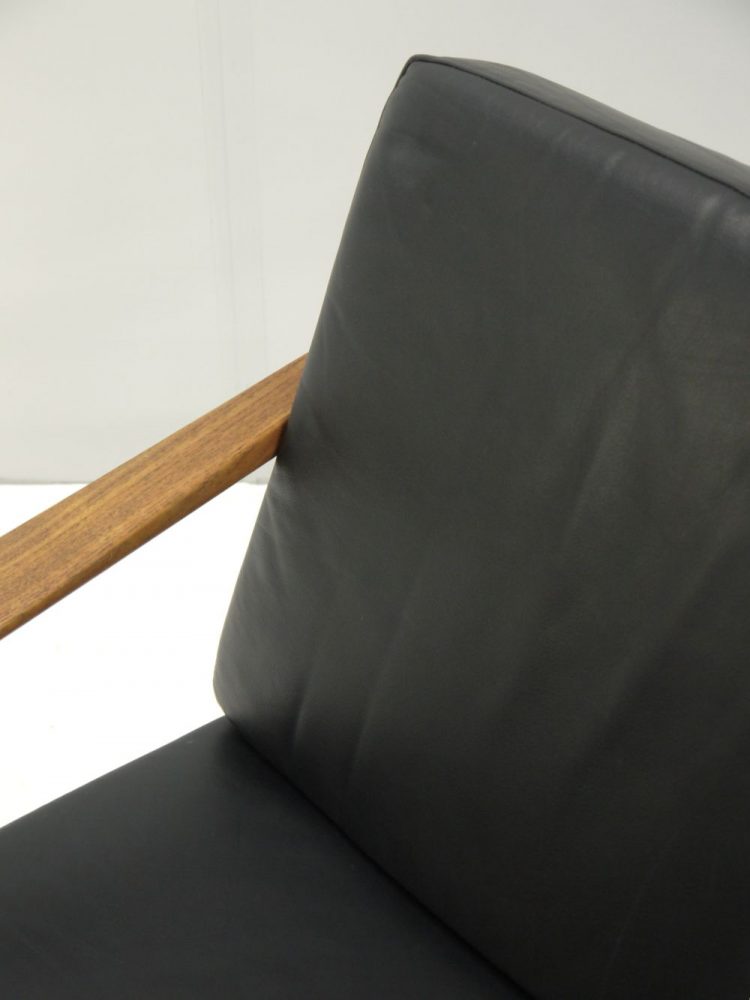 Peter Hvidt & Orla Molgaard – Teak Model 130 Armchair for France and Sons