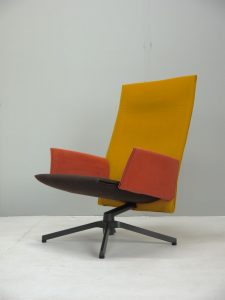Knoll – Barber & Osgerby Pilot Chair