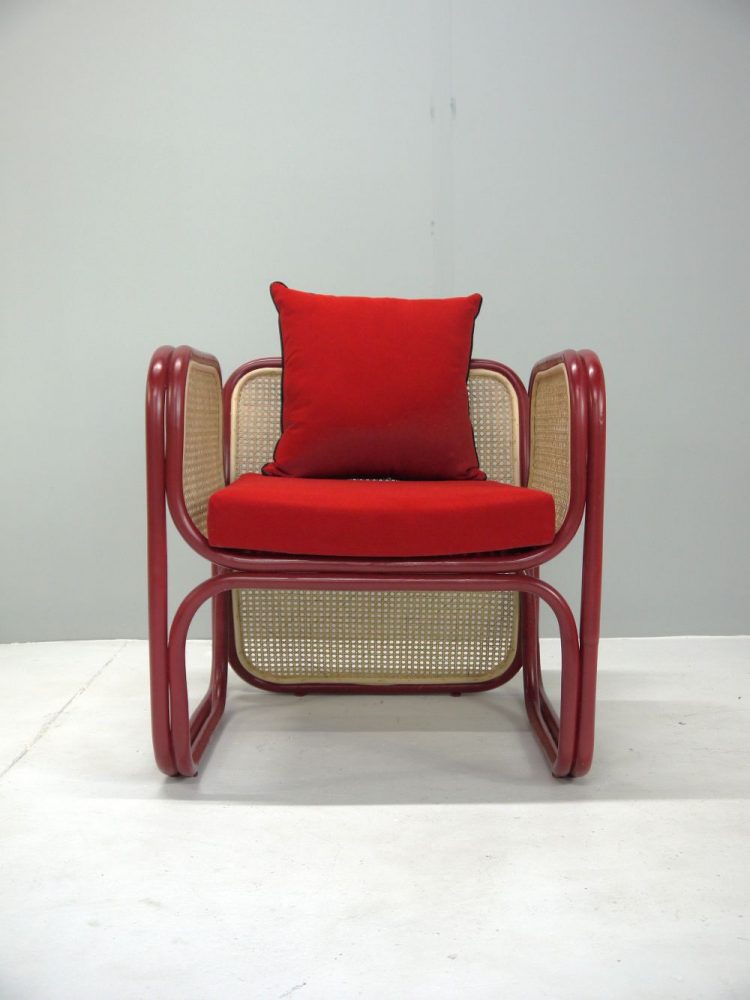 aTOKO – The Kupu Kupu Merah Chair