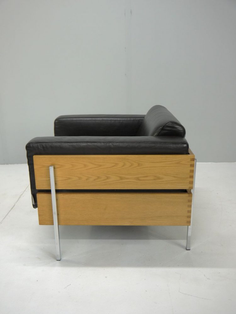 Robin Day – Pair of Forum Lounge Chairs for Habitat