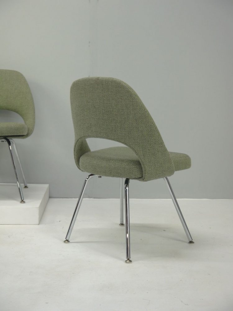 Eero Saarinen – Conference Chair for Knoll International